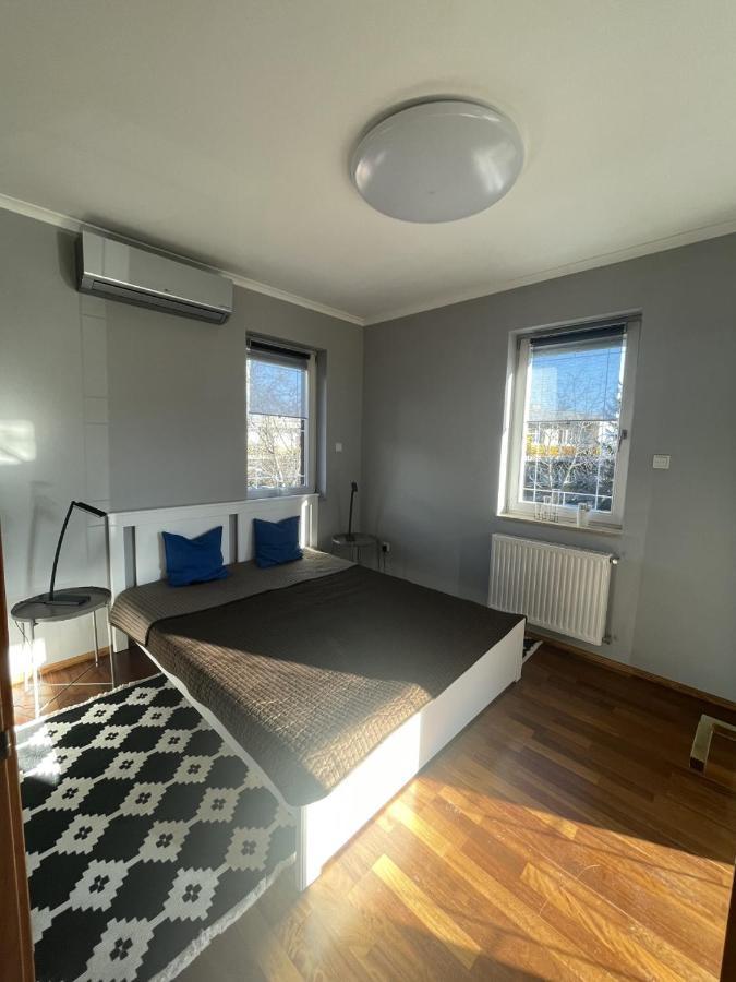 Rosehill Garden Family Villa With A Great Budapest View Bagian luar foto
