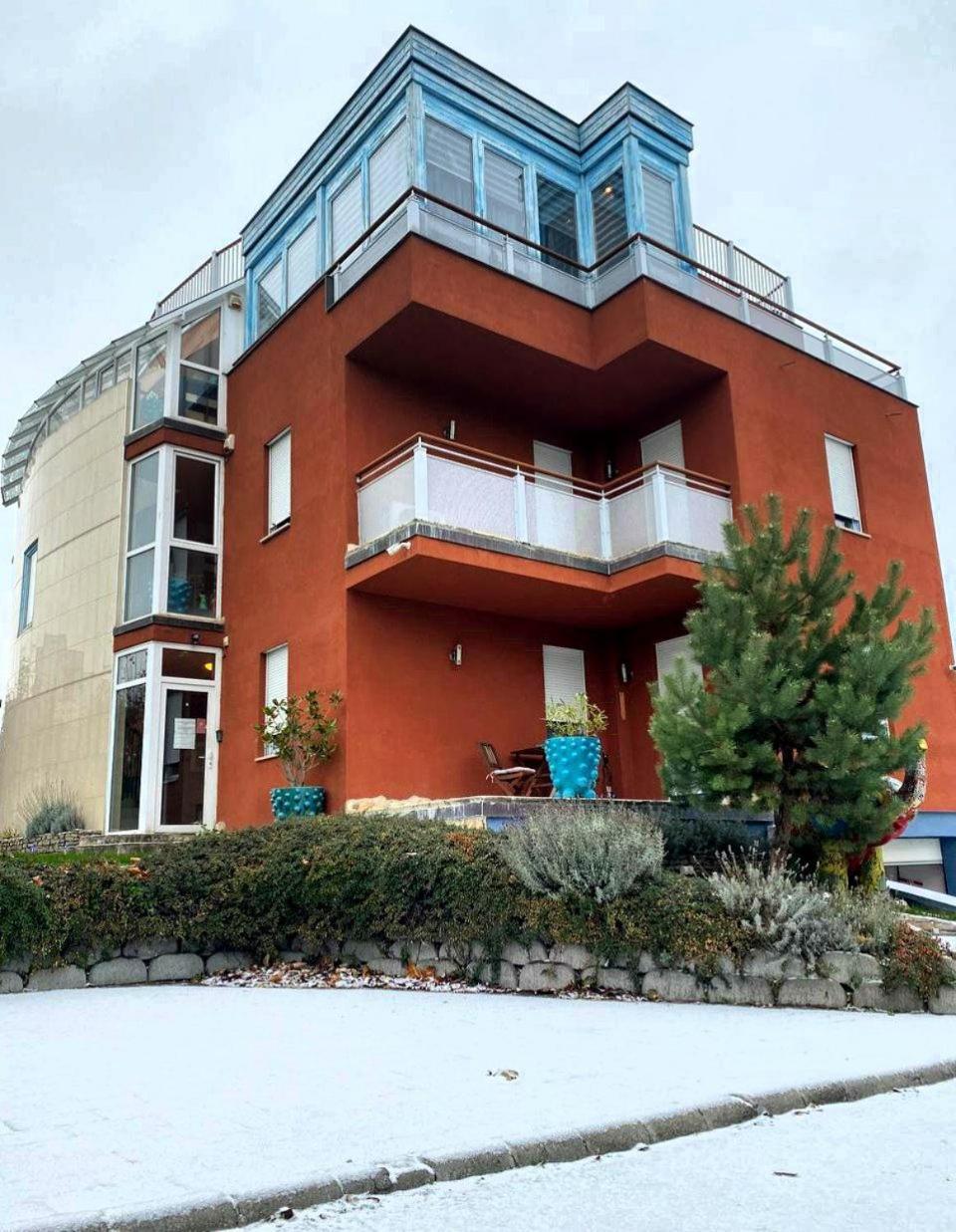 Rosehill Garden Family Villa With A Great Budapest View Bagian luar foto